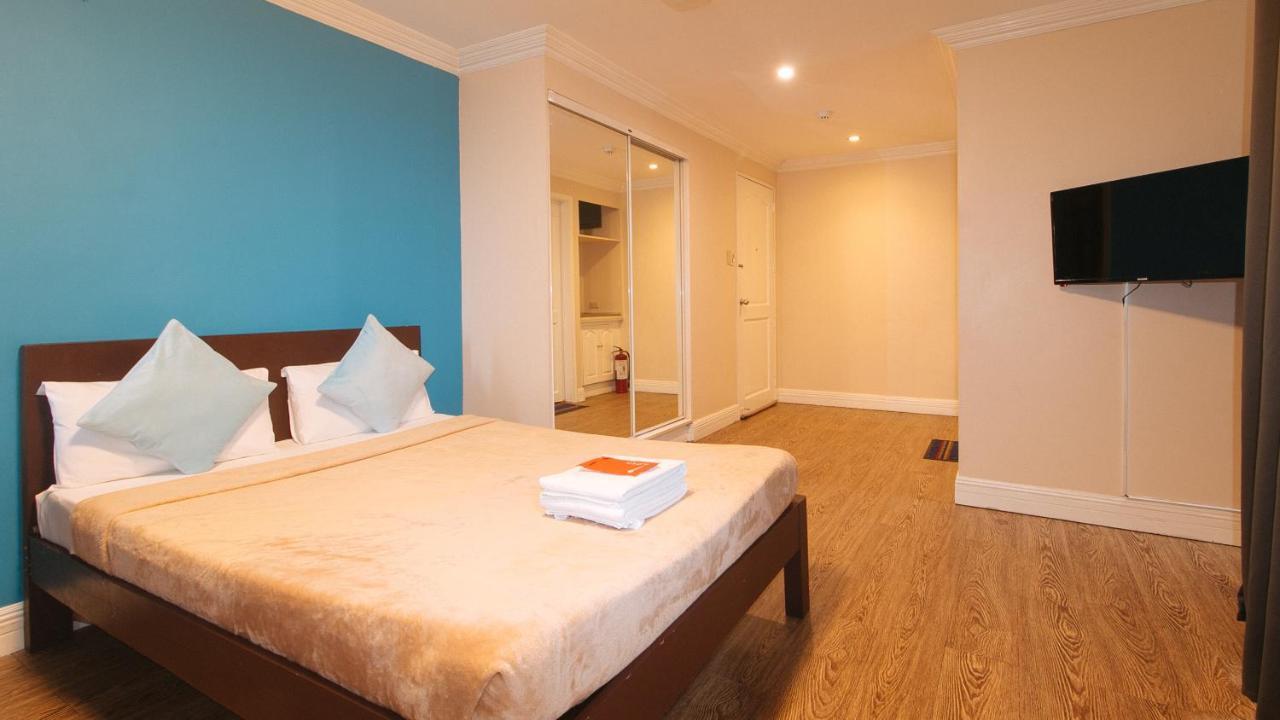 Reddoorz @ Manila Airport Hotel Paranaque City Экстерьер фото